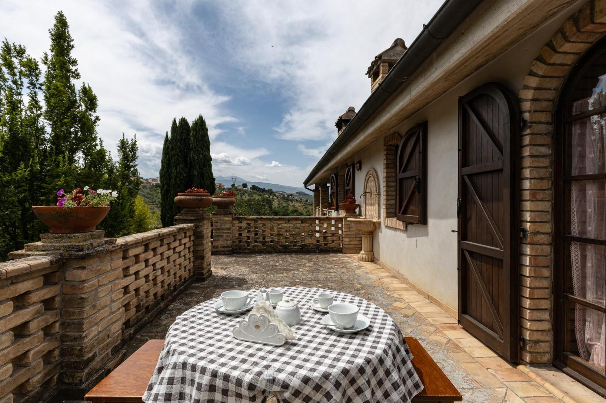 קייטי B&B Villa Dei Desideri מראה חיצוני תמונה