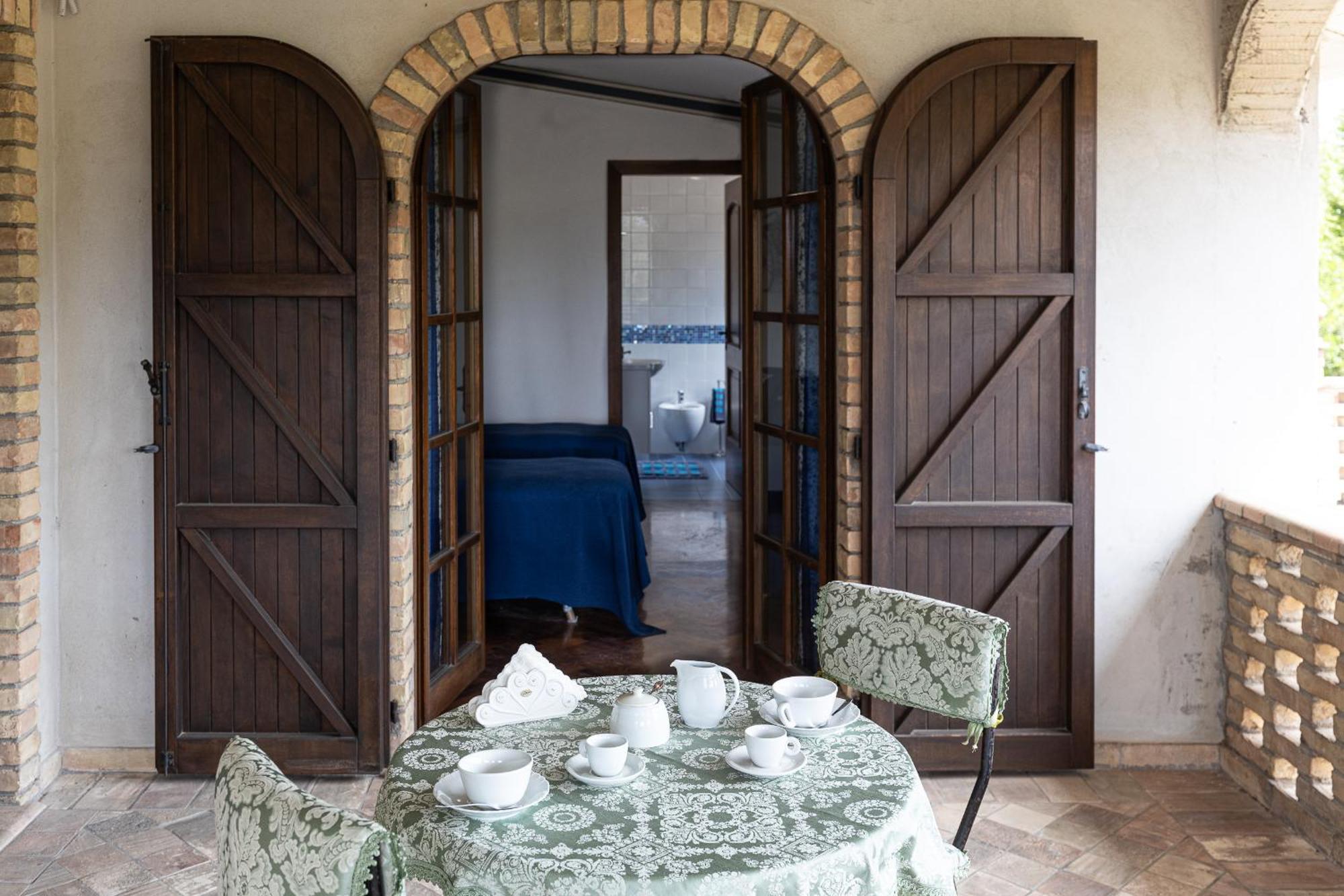 קייטי B&B Villa Dei Desideri מראה חיצוני תמונה